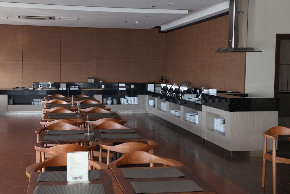 Terraz Tree Hotel Jakarta Eksteriør billede