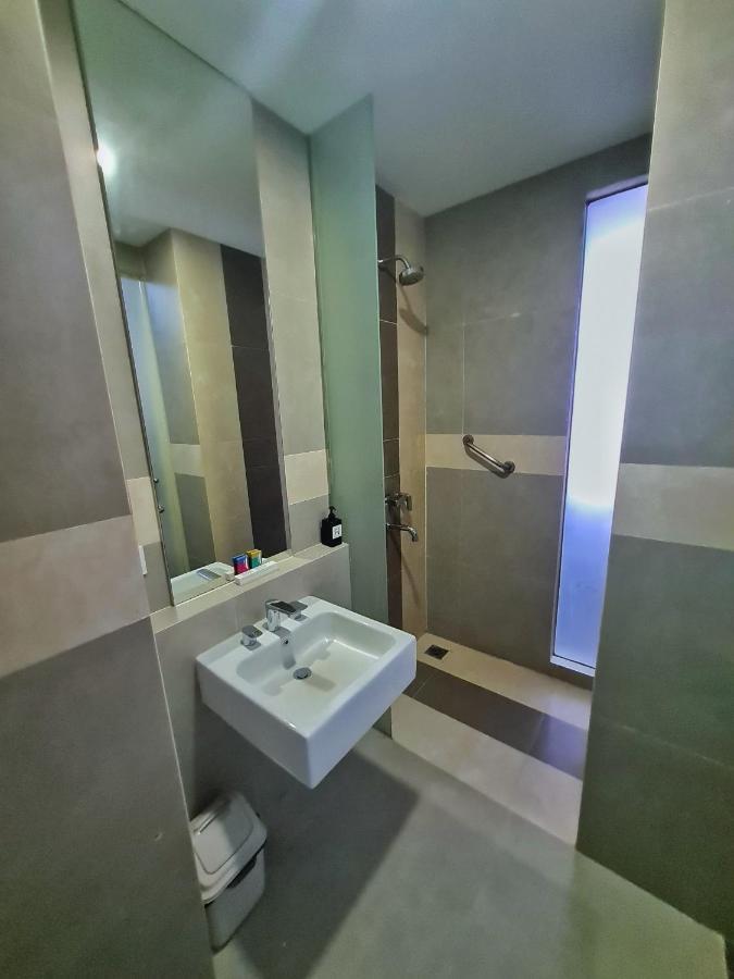 Terraz Tree Hotel Jakarta Eksteriør billede