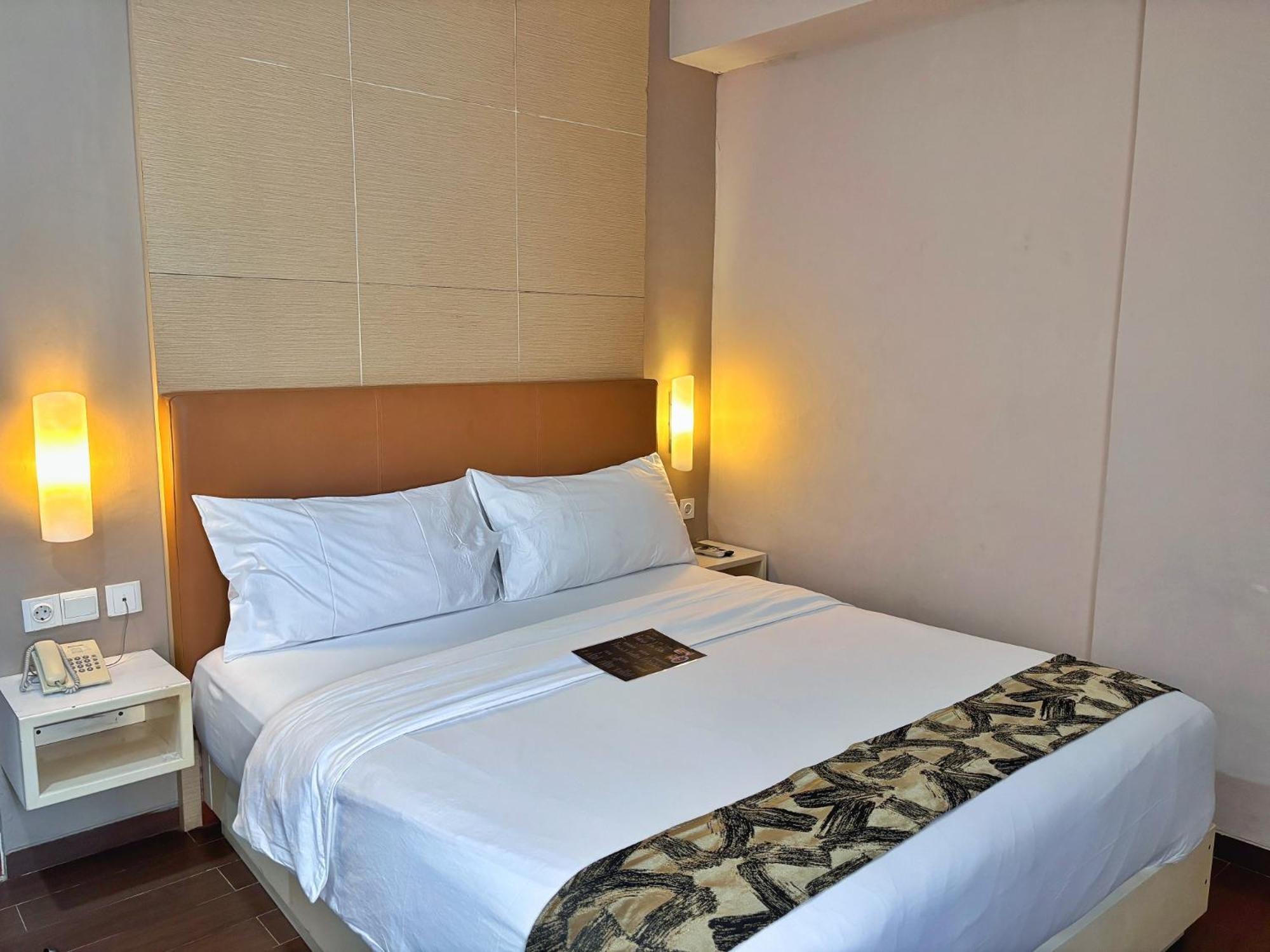 Terraz Tree Hotel Jakarta Eksteriør billede