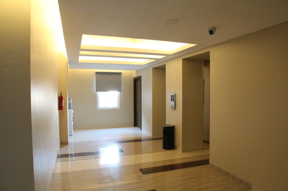 Terraz Tree Hotel Jakarta Eksteriør billede